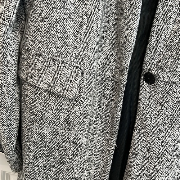 Zara Jacket - Picture 5 of 5